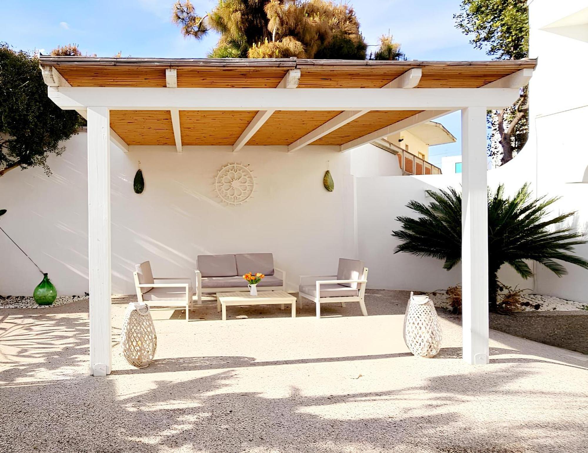 Biancaleuca Rooms & Suite Santa Maria di Leuca Exterior photo